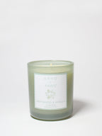 Sand + Paws Driftwood & Vanilla 10 oz scented candle