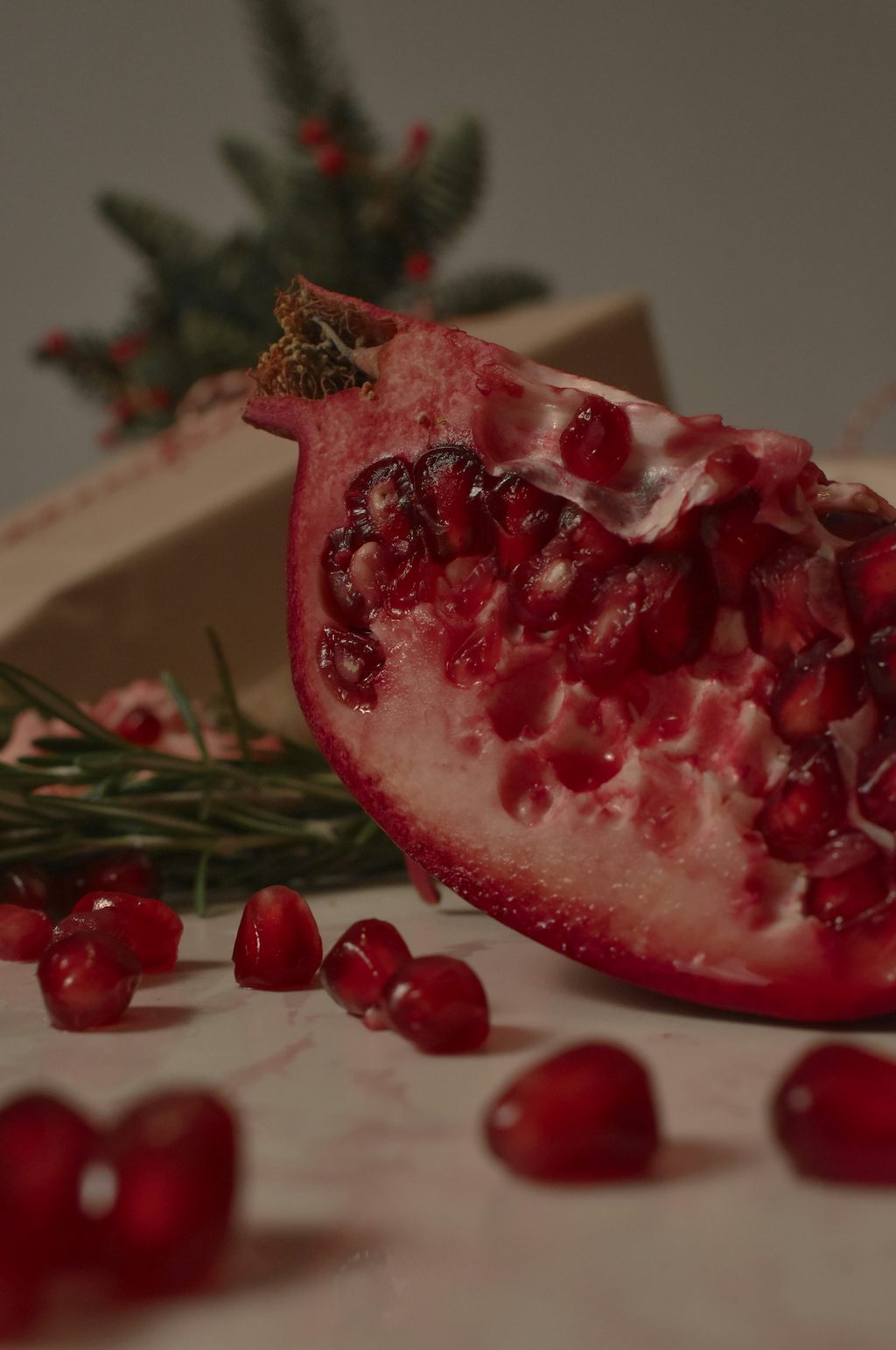 Pomegranate & Spruce 12 oz scented candle