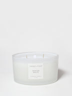 Winter White 17 oz scented candle